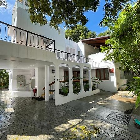 Hanu Reddy Residences - Nawab Habibullah Avenue Ченнаи Экстерьер фото