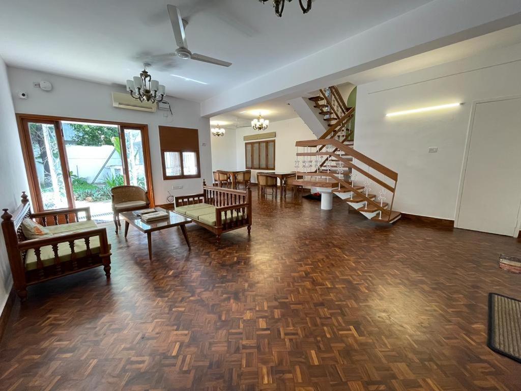 Hanu Reddy Residences - Nawab Habibullah Avenue Ченнаи Экстерьер фото