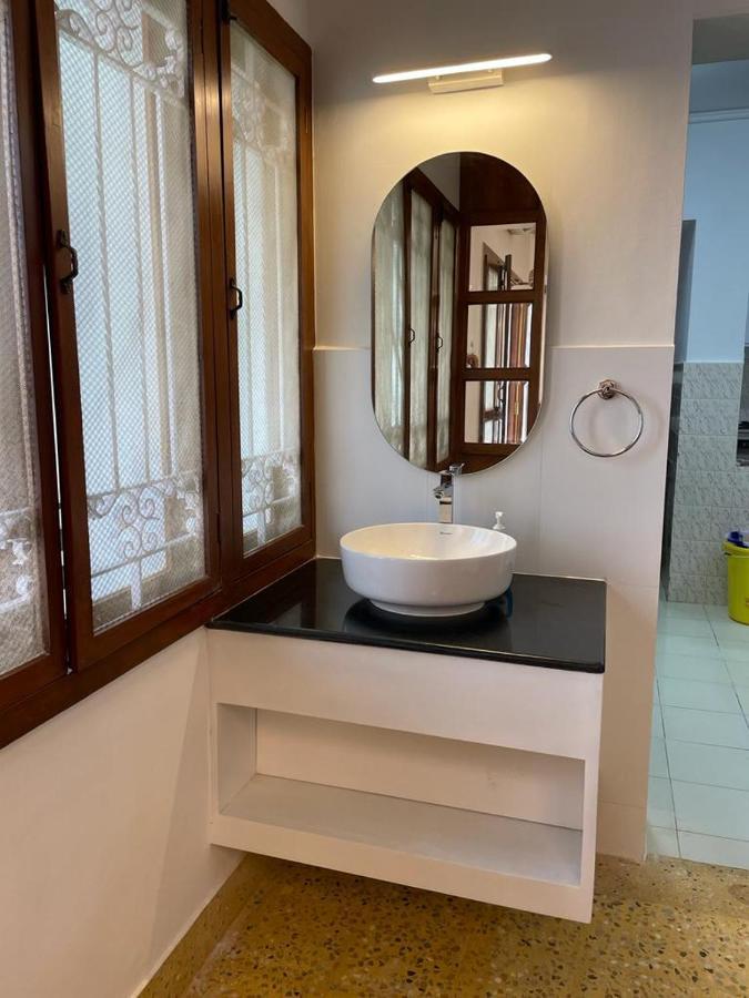 Hanu Reddy Residences - Nawab Habibullah Avenue Ченнаи Экстерьер фото